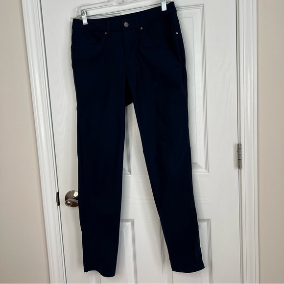 Lululemon Men's Pant Classic.